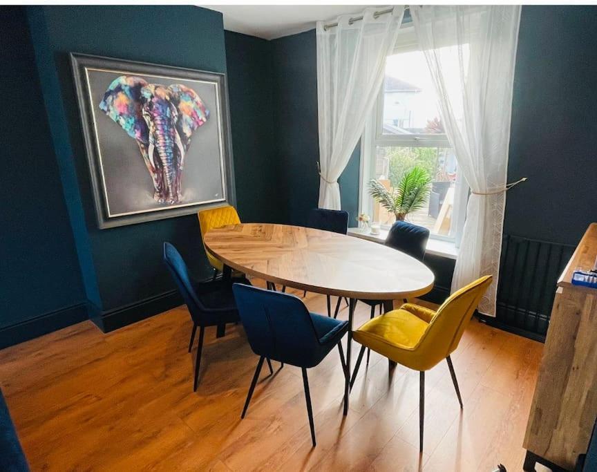 Central Newquay Terrace House Holiday home *